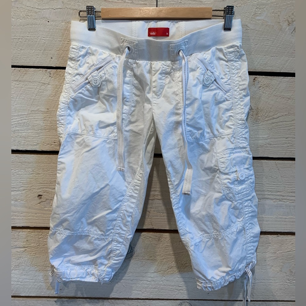 EDC BY ESPRIT | White Cotton Capris. | Sz 6